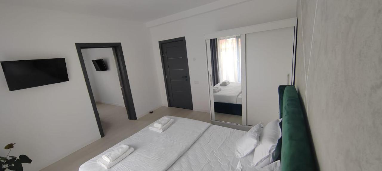 Casira Guesthouse Sînmartin Eksteriør bilde