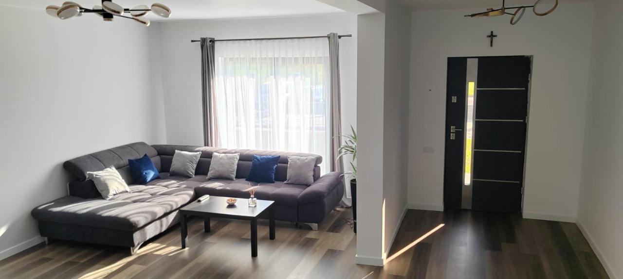 Casira Guesthouse Sînmartin Eksteriør bilde